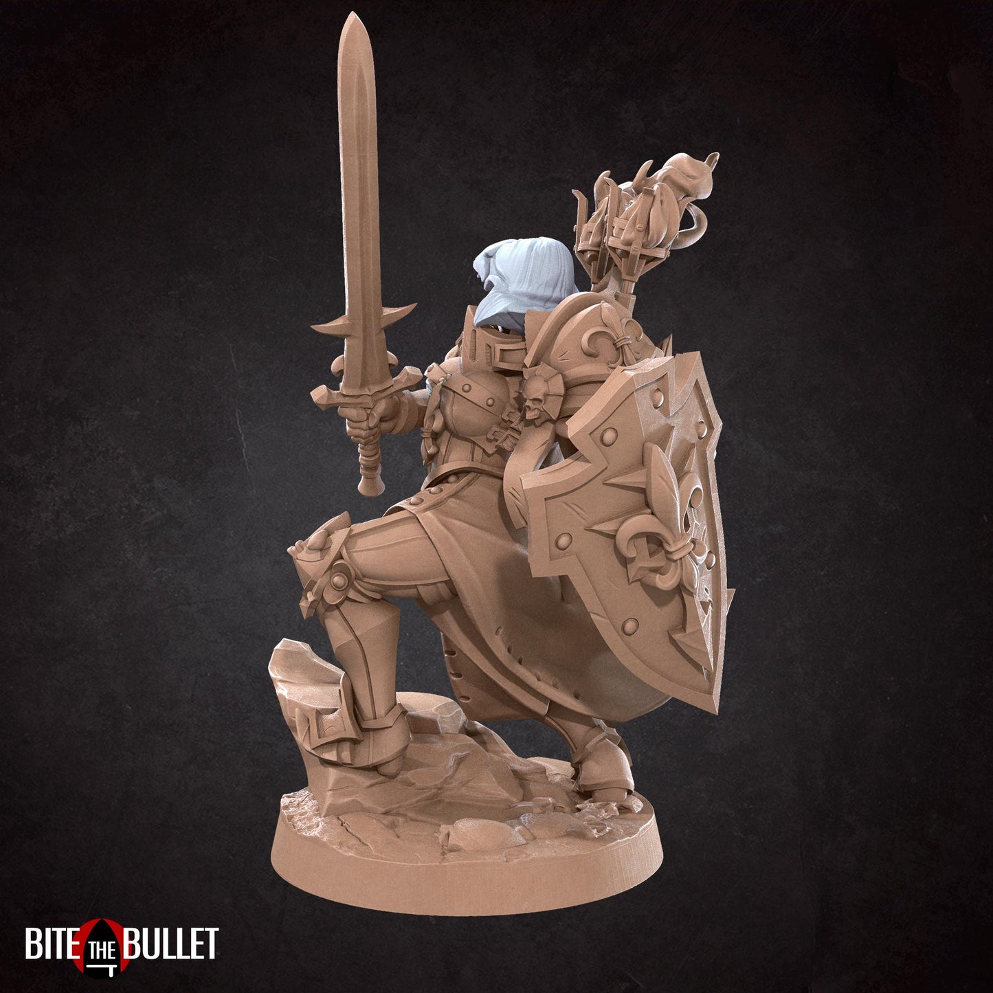War Sister Commander Miniature | Bite the Bullet